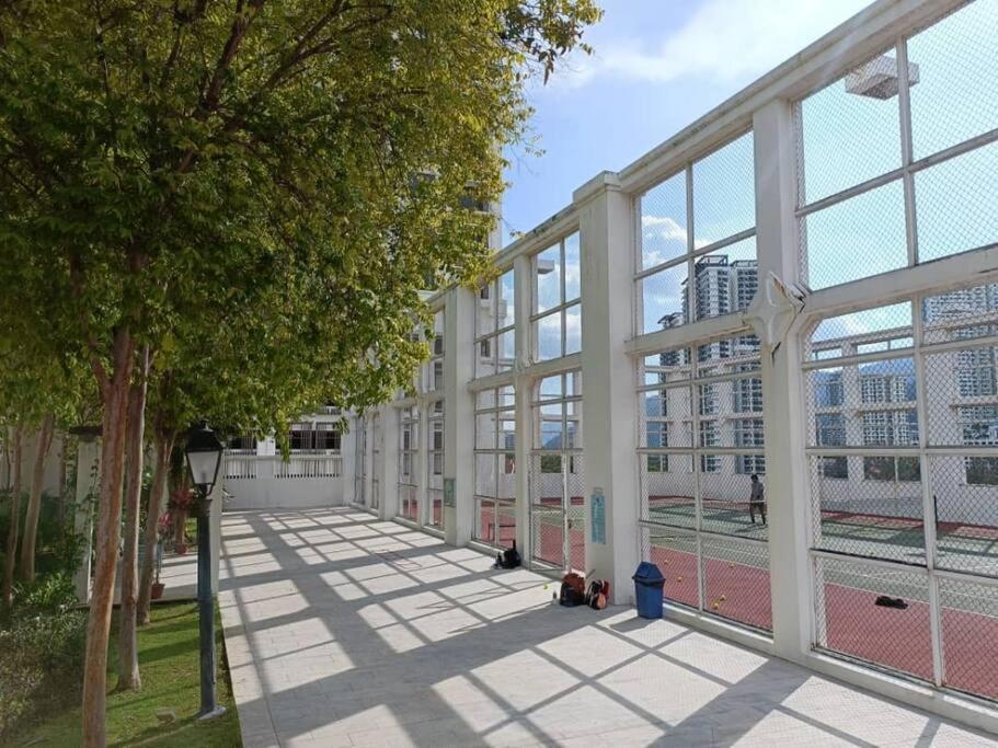 Straits Quay Marina Suites Penang 3E By Aurorahomes Bagan Jermal Exterior photo